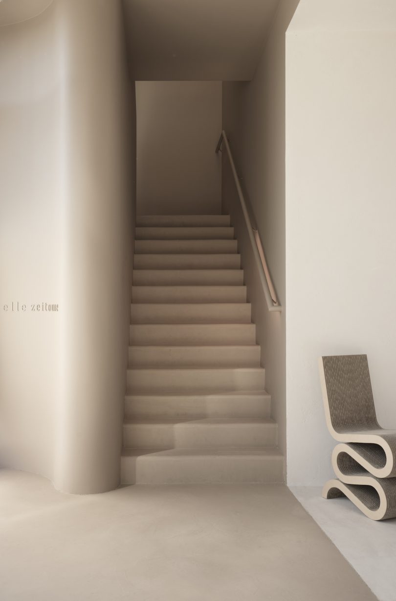 由Lot 1设计的极简主义空间Elle