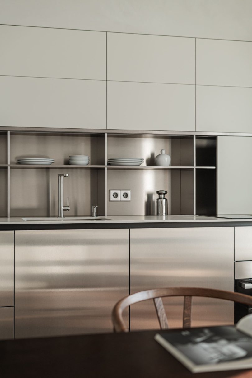 由Sivak+Partners设计的极简住宅Linden 9.2