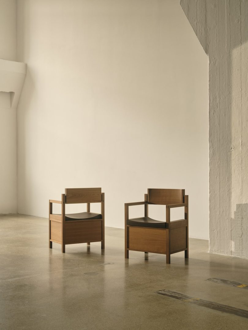 由Amanda Lilholt设计的极简长凳Slagbænk