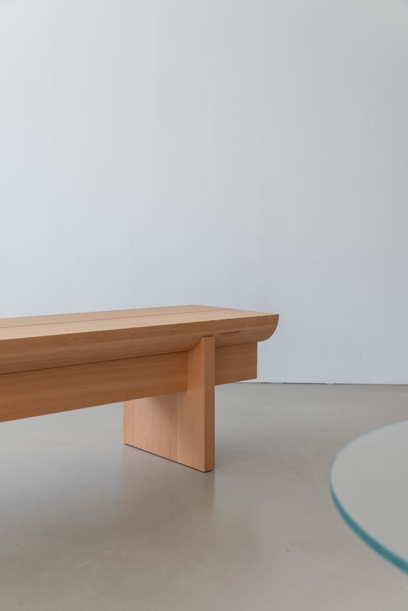 Generalgray设计的极简主义家具系列Dori