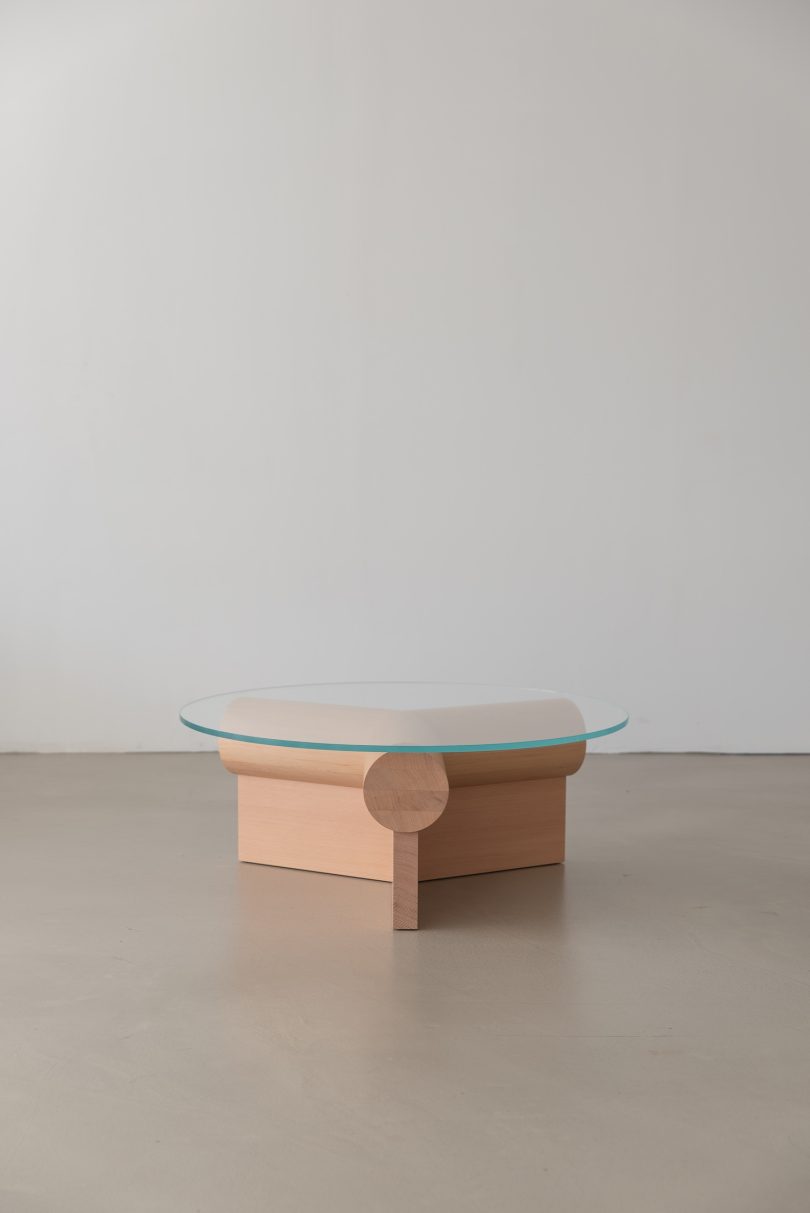 Generalgray设计的极简主义家具系列Dori