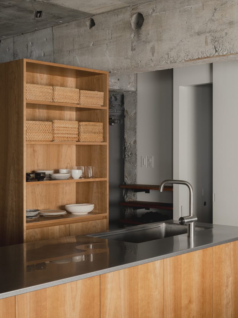 Associates设计的极简主义住宅House in Hakusan