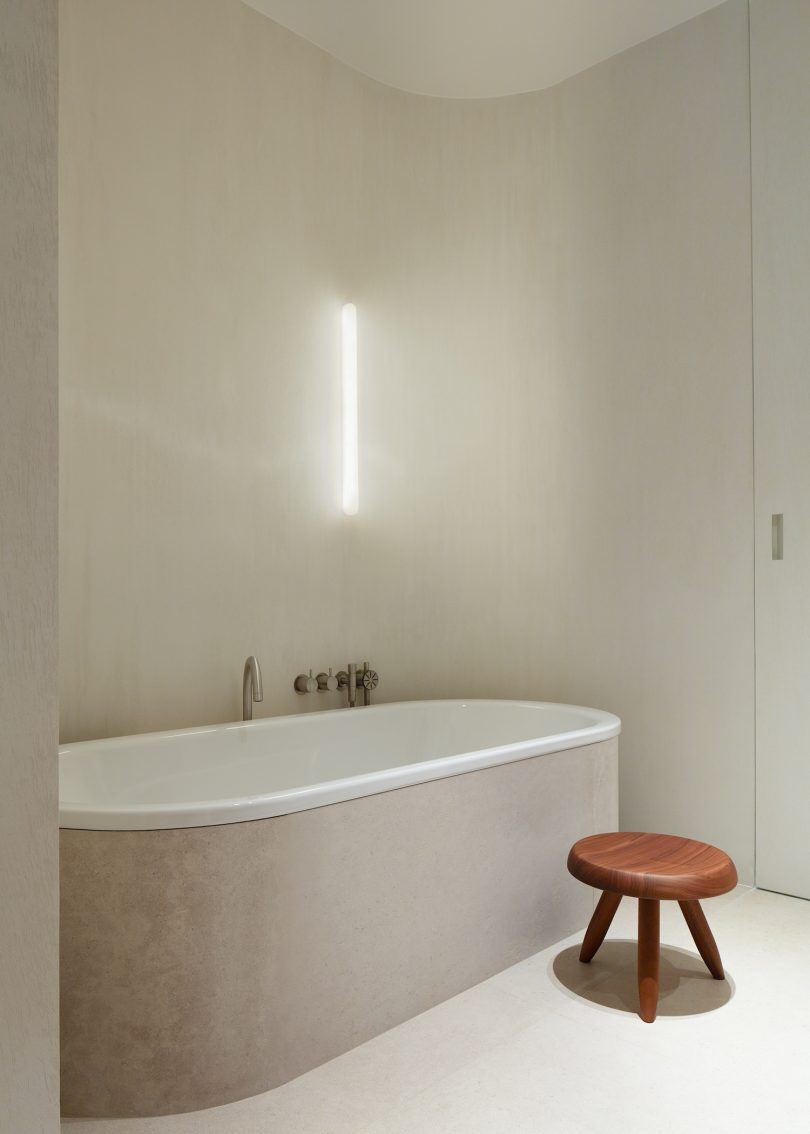 Charlotte Vercruysse设计的极简住宅Residence RII