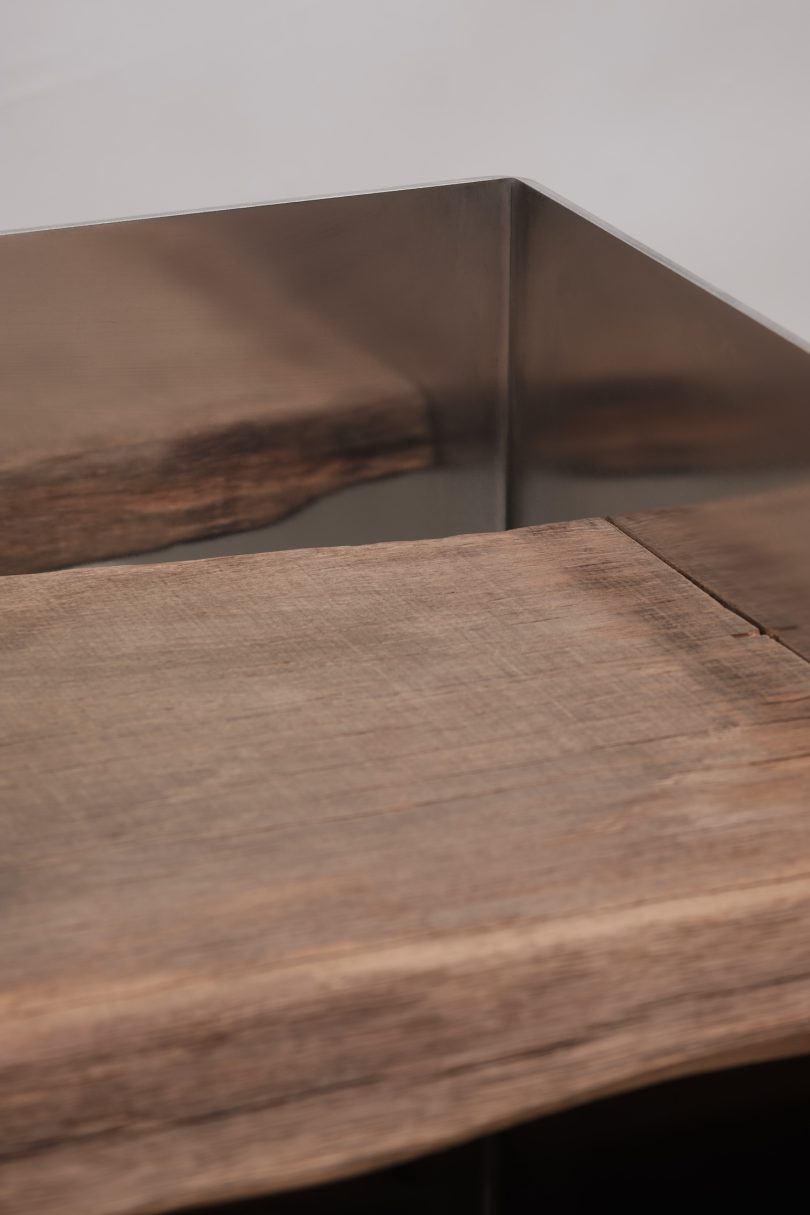 Joris Verstrepen设计的极简的架子 3:4 Low Rack