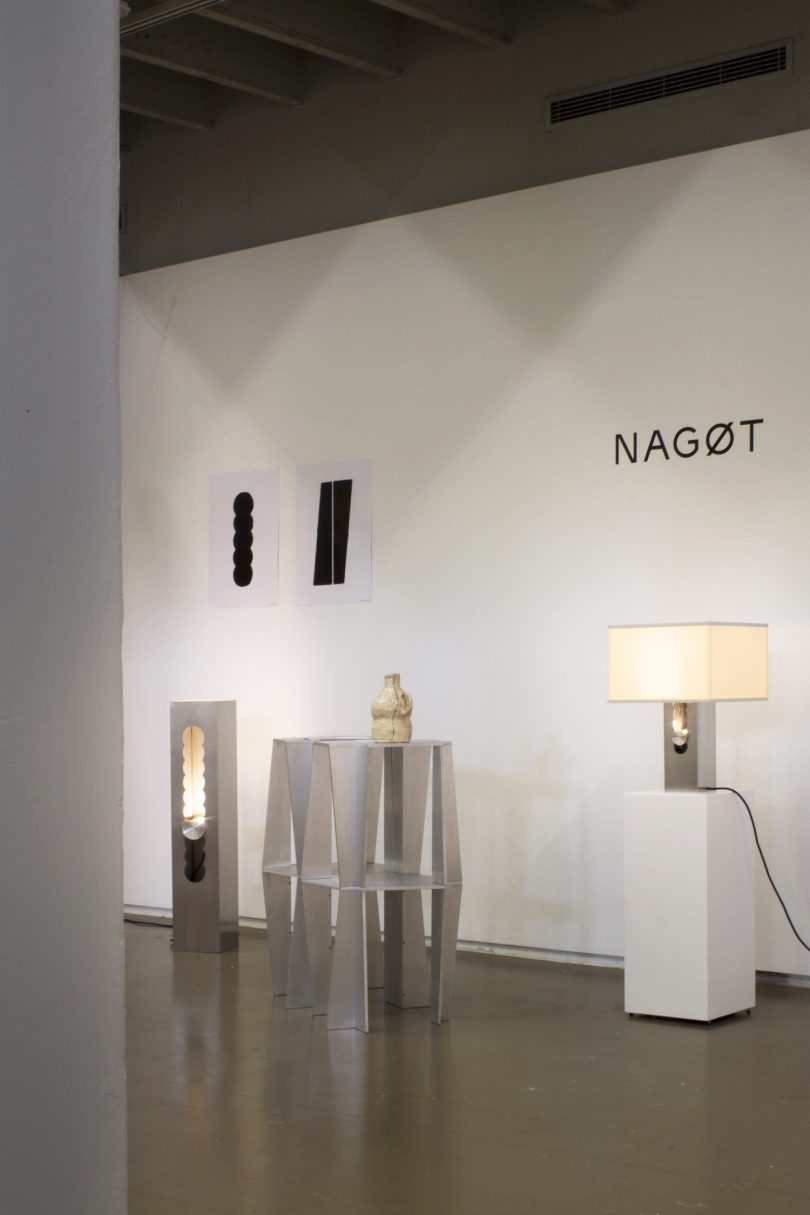 NAGØT设计的极简台灯Captive Table Lamp