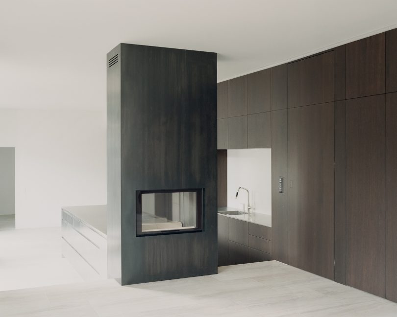 由Atelier Rampazzi设计的极简主义住宅GIG