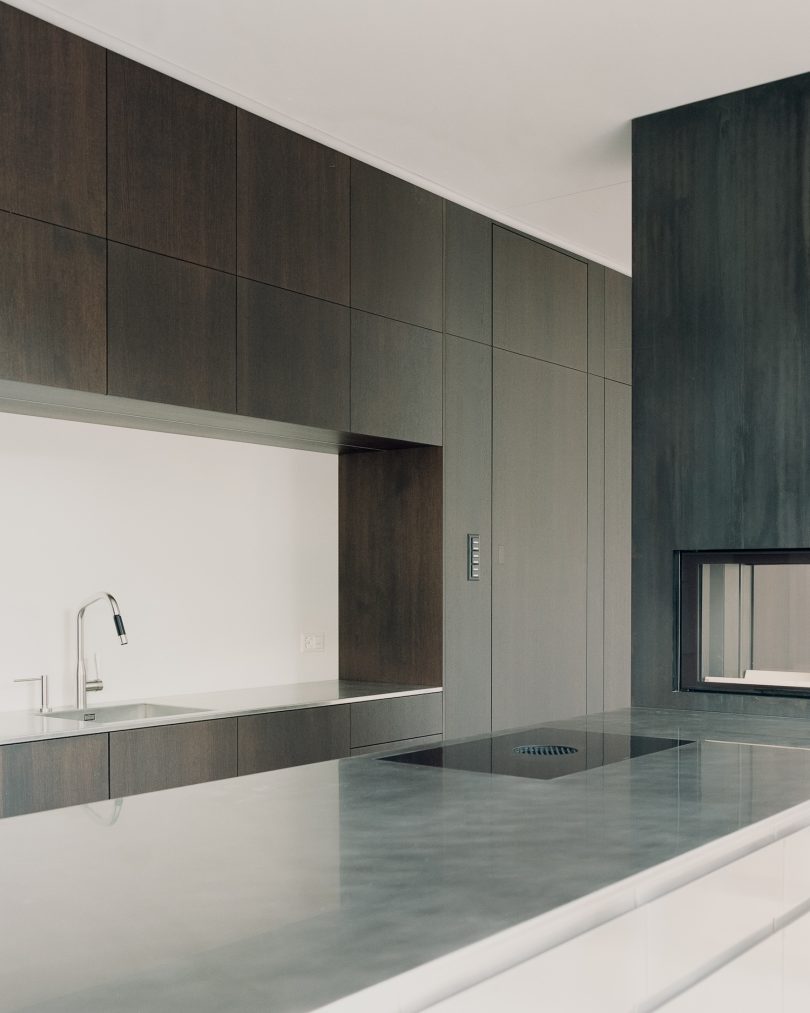 由Atelier Rampazzi设计的极简主义住宅GIG