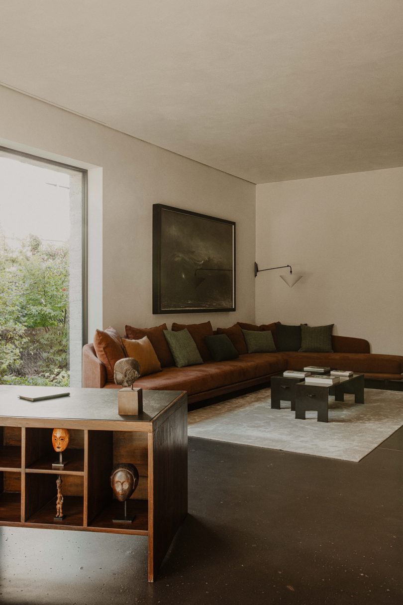 由Nicolas Schuybroek设计的简主义住宅H House