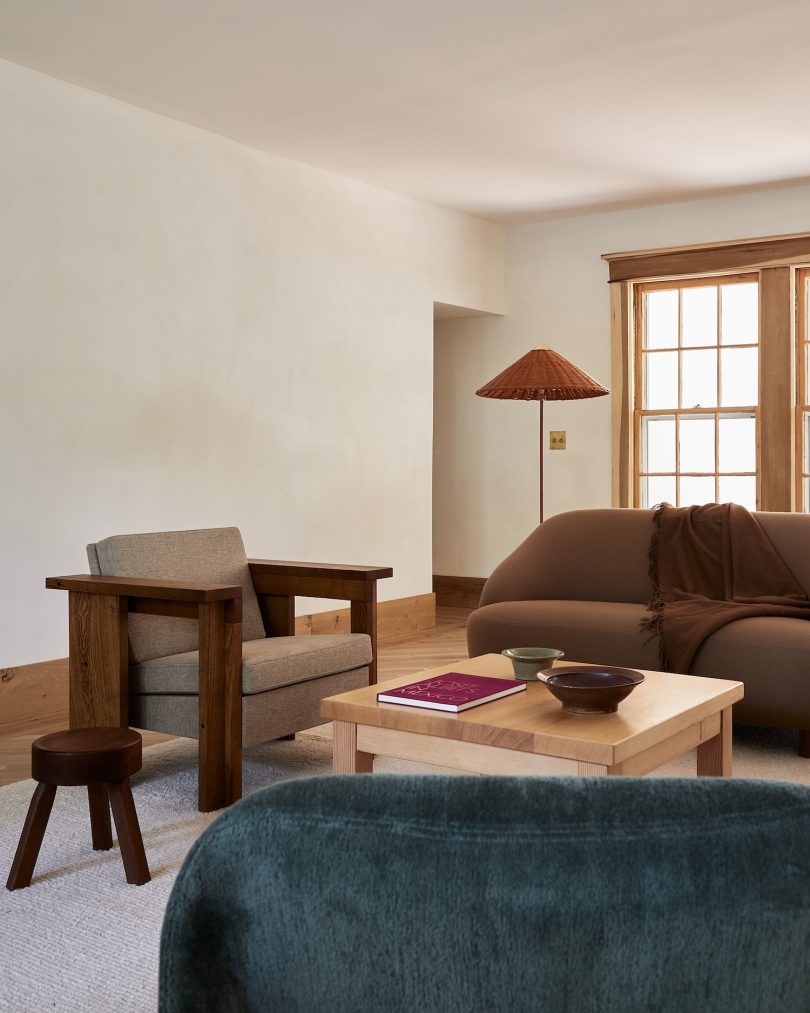 由TBo设计的极简主义住宅Pelham House