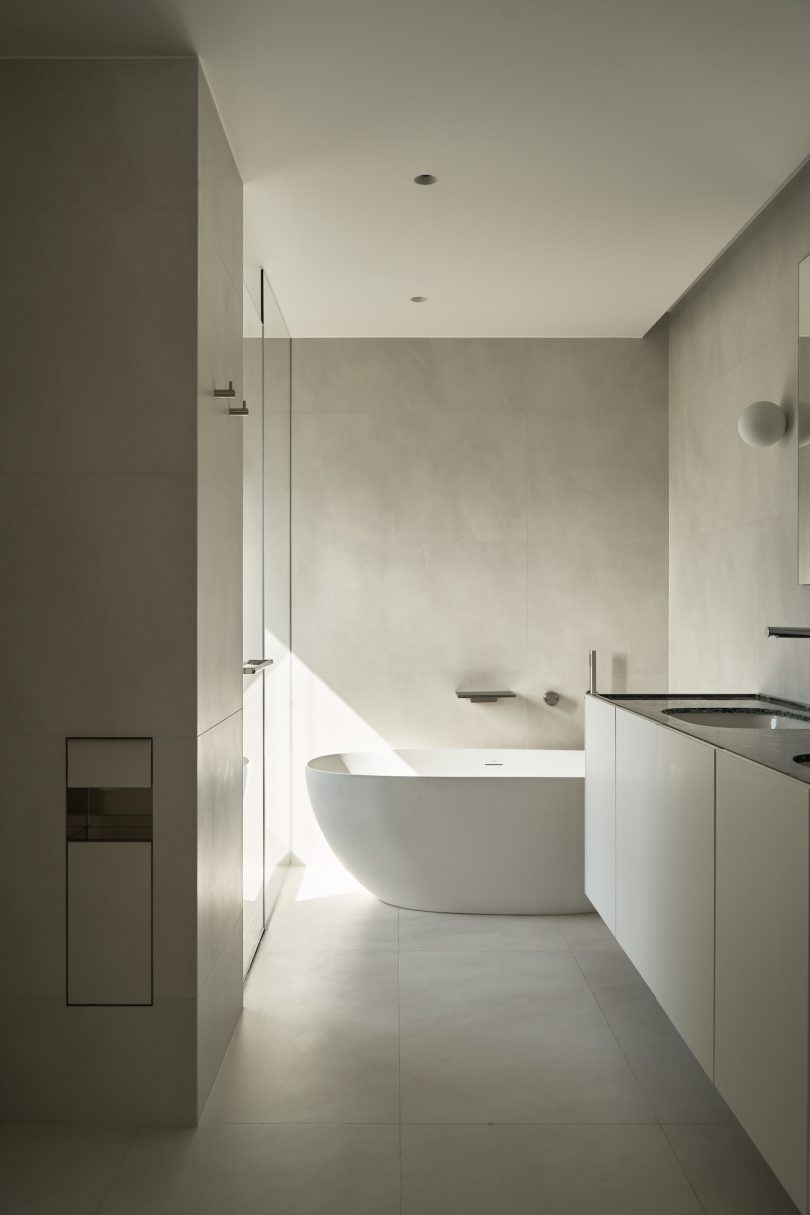 由Zhang Zihao设计的极简主义住宅Beijing Residence