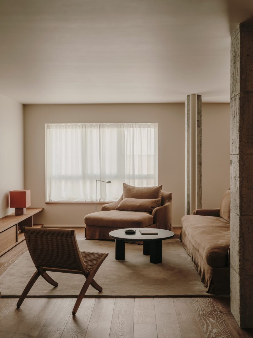 由PLANTEA设计的极简主义住宅Casa Nicasio