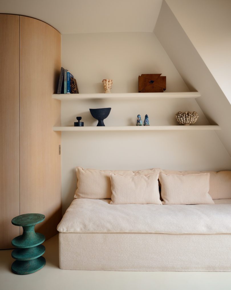 Atelier Baptiste Legué设计的极简主义住宅Deauville