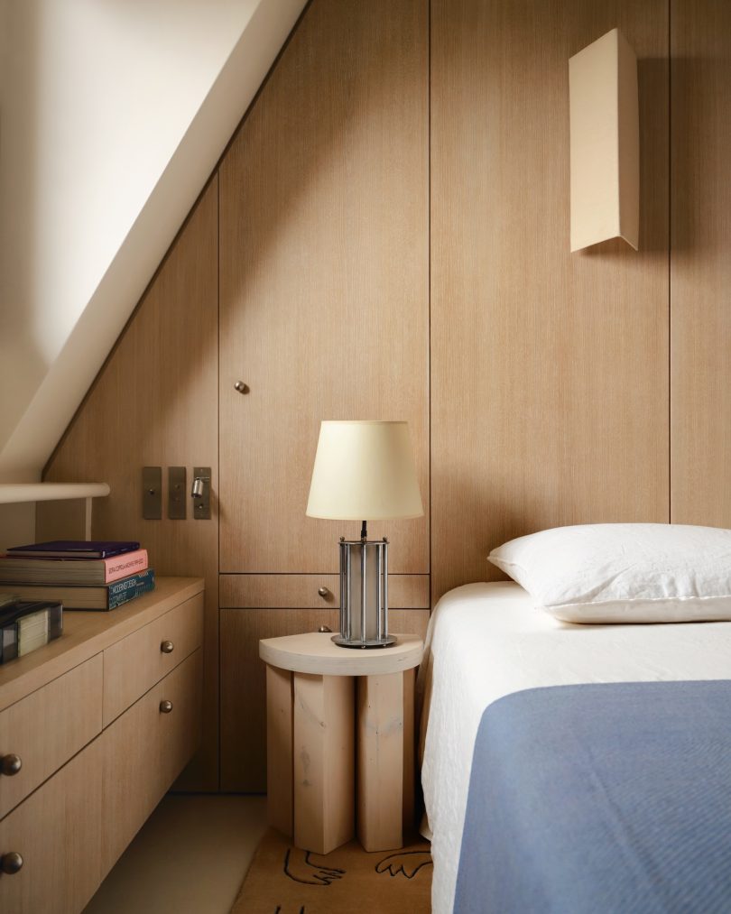 Atelier Baptiste Legué设计的极简主义住宅Deauville