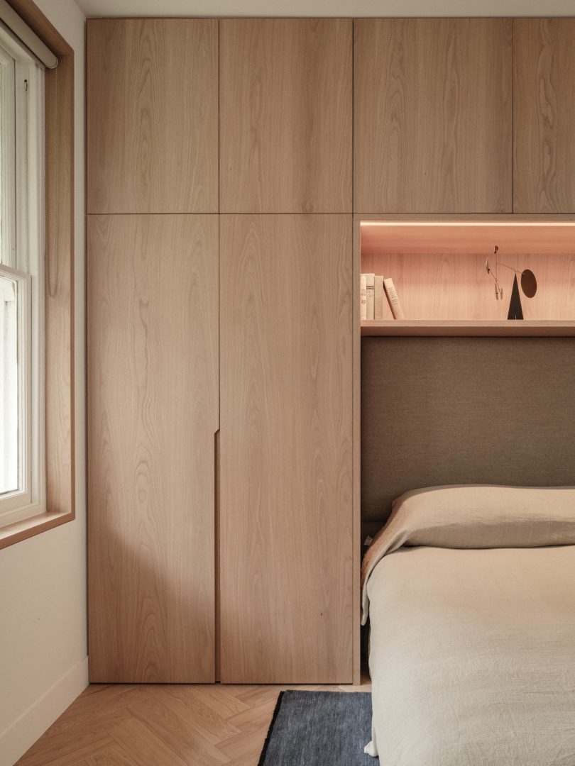 Nenmar设计的极简主义公寓Mansion Apartment