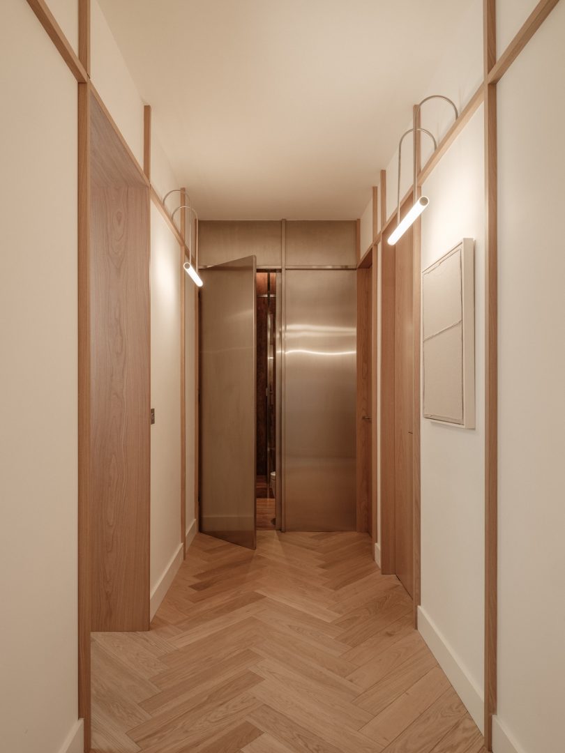 Nenmar设计的极简主义公寓Mansion Apartment