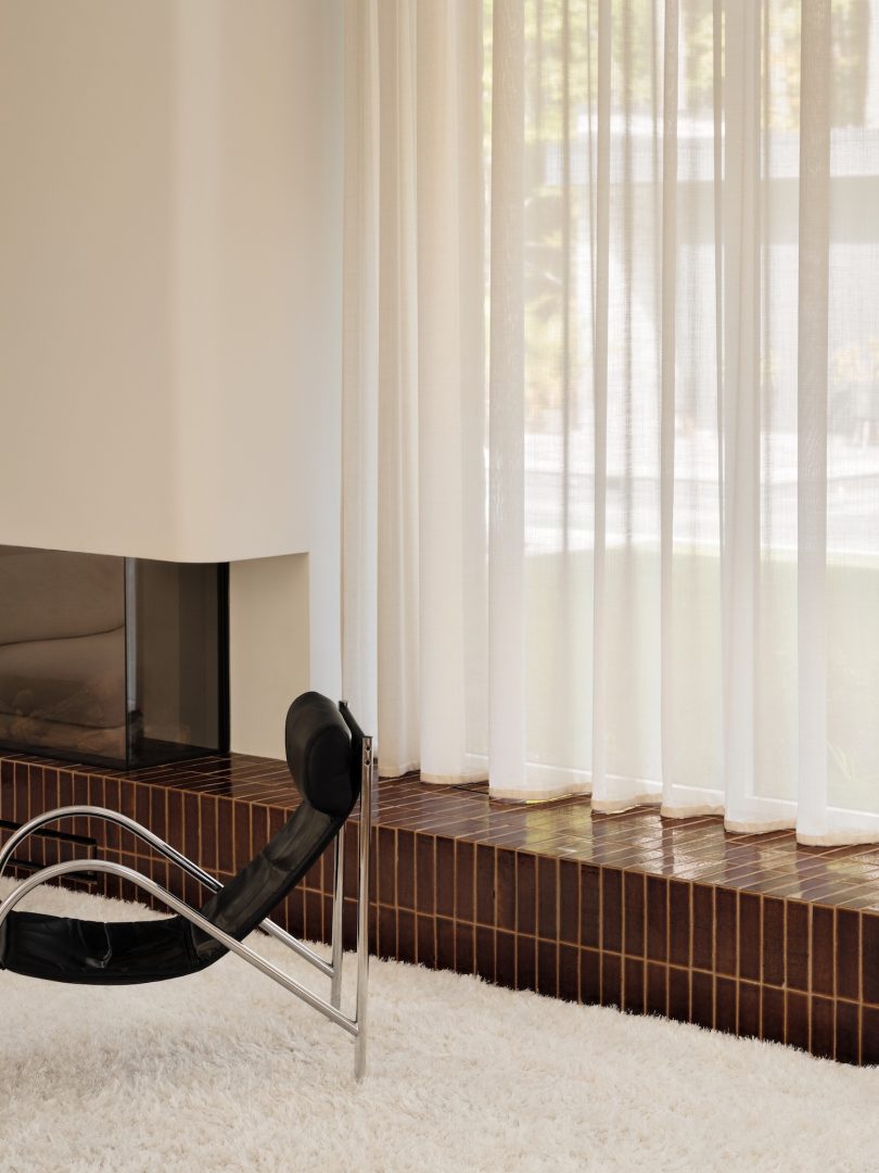 Vives St-Laurent设计的极简主义住宅Montpellier House