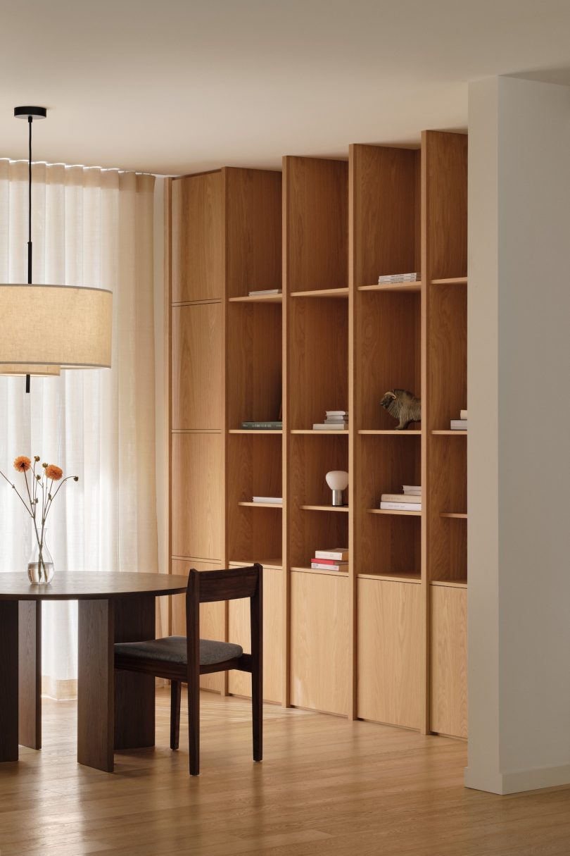 Vives St-Laurent设计的极简主义住宅Montpellier House