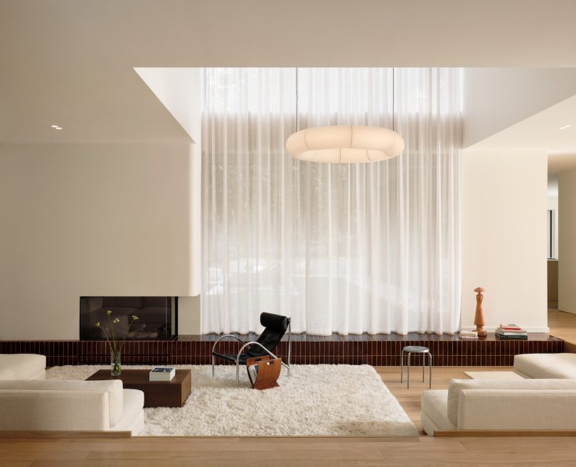 Vives St-Laurent设计的极简主义住宅Montpellier House