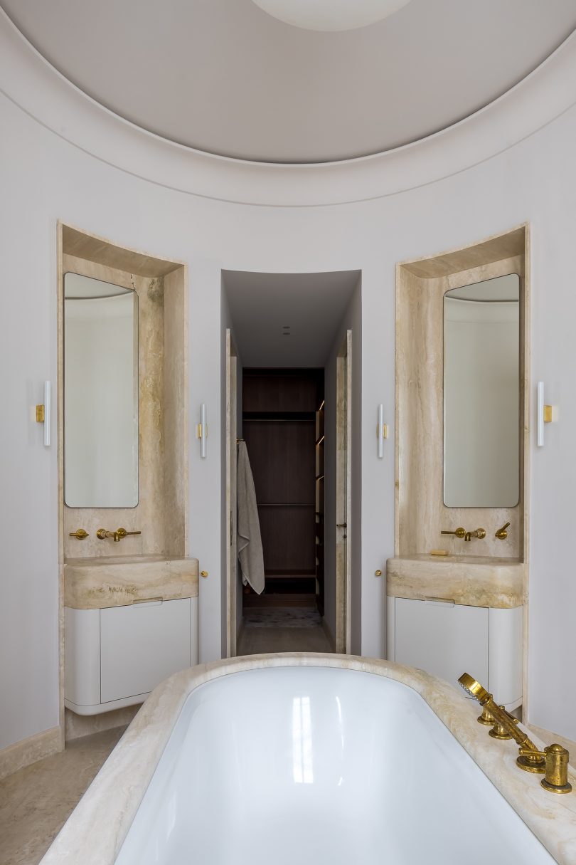 由THISTE设计的极简复式公寓Projet B.