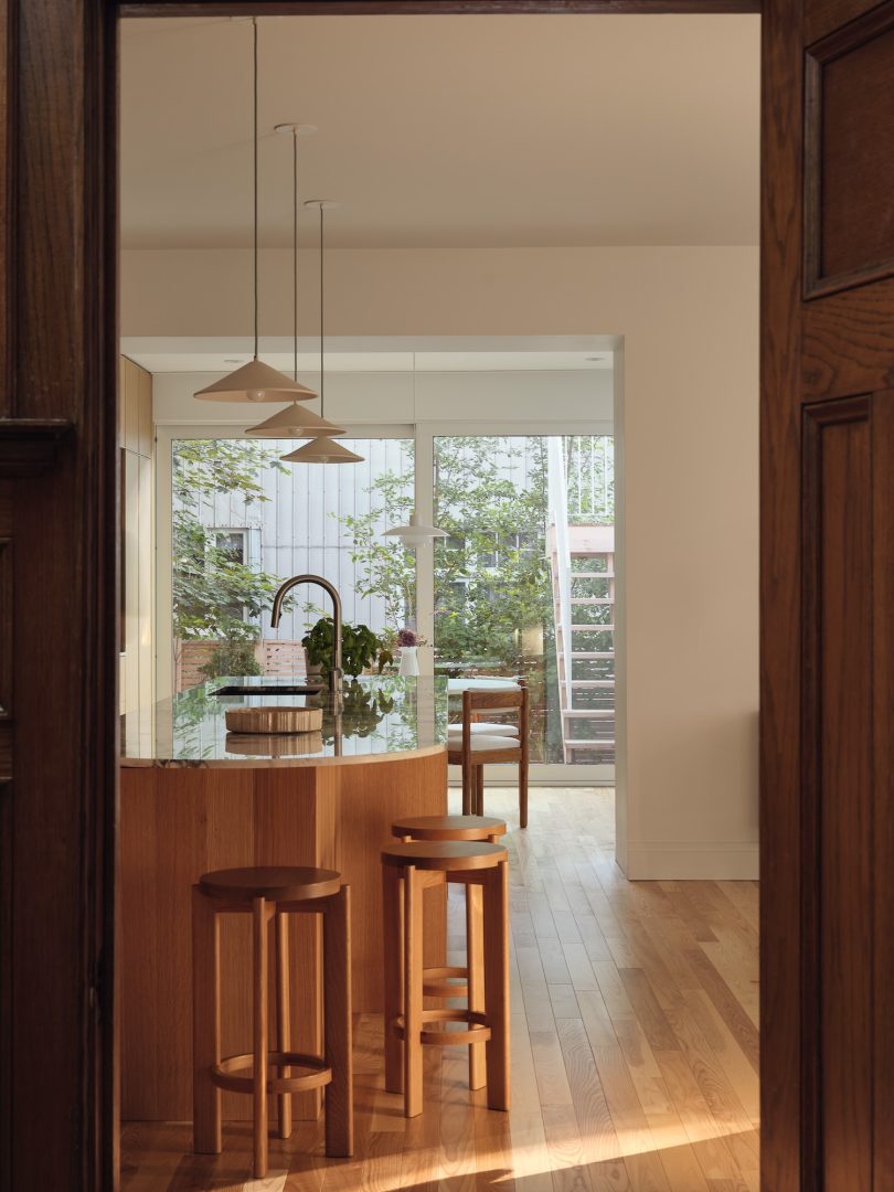 Jérôme Lapierre Architect设计的极简住宅Résidence du Parc