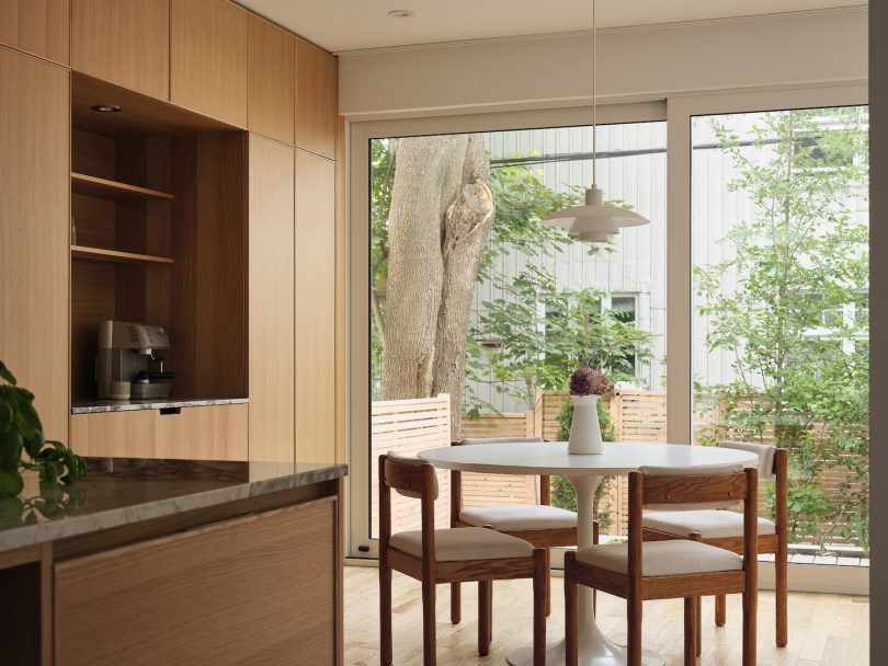 Jérôme Lapierre Architect设计的极简住宅Résidence du Parc