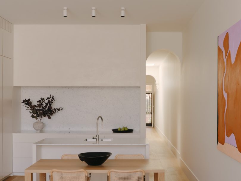 Alessia Ferrarini设计的极简住宅Fitzroy North Residence