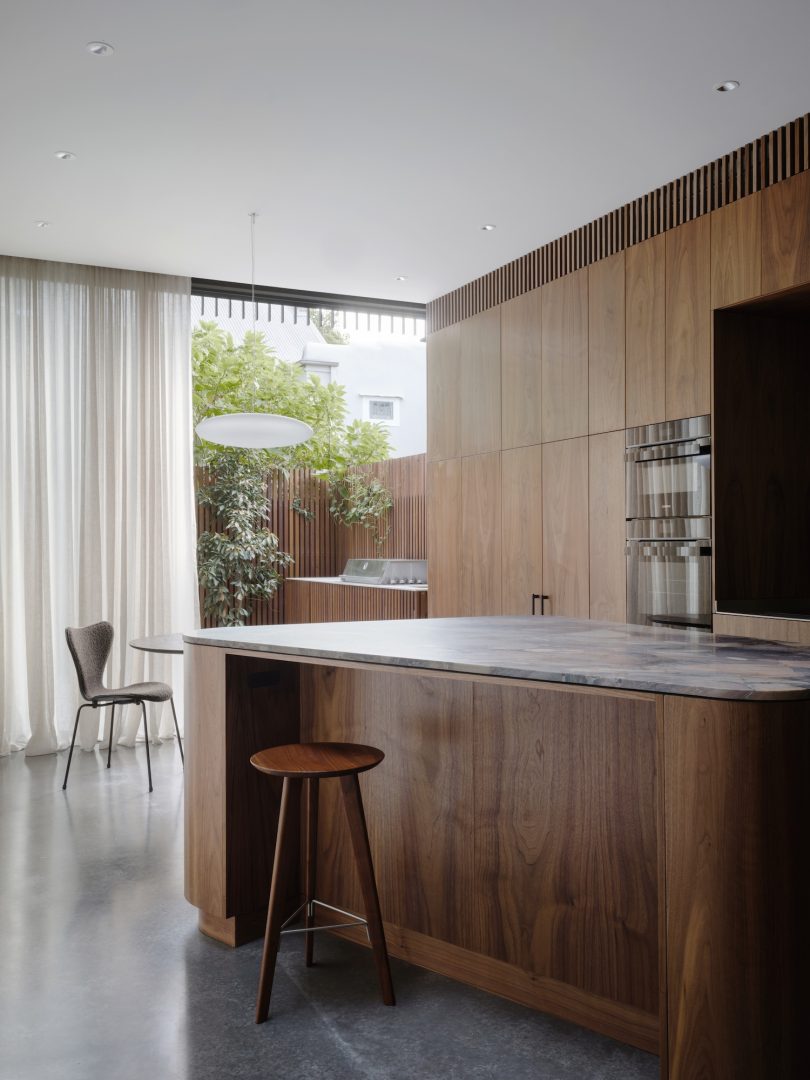 Architect George设计的极简住宅House in Surry Hills II