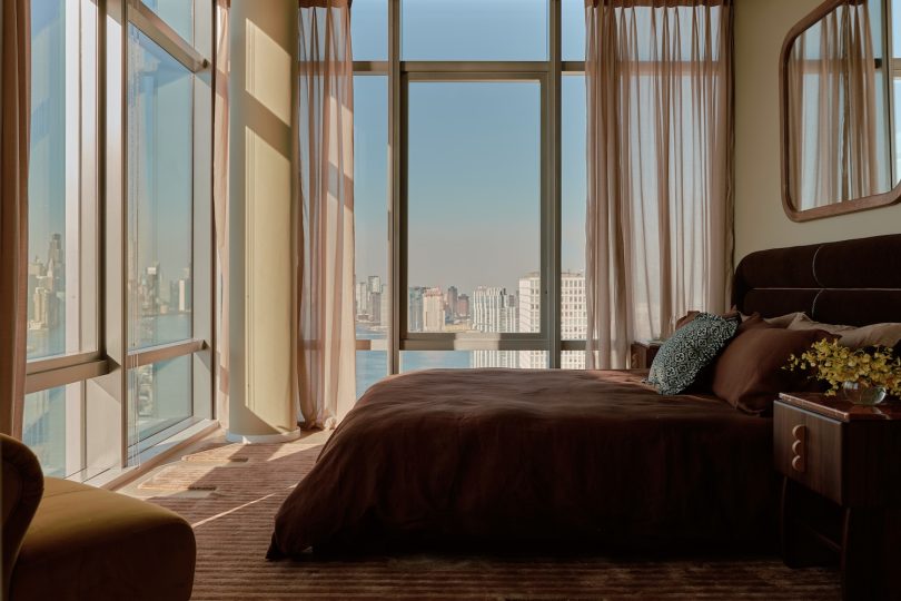 由Orior设计的极简主义公寓Orior Penthouse