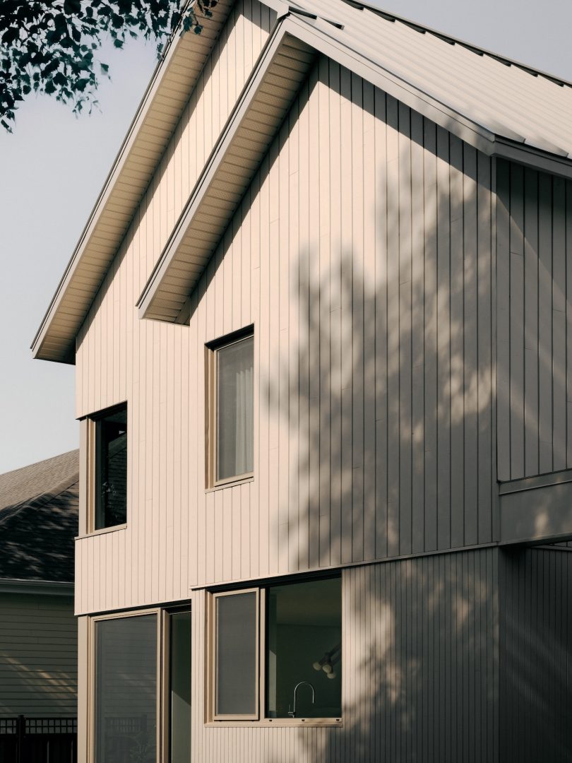 APPAREIL Architecture设计的极简住宅Pied-de-vent Residence