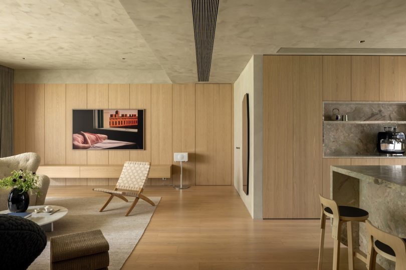 YWB DESIGN STUDIO设计的极简公寓Runqi Apartment