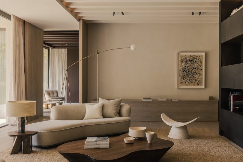 Simon de Burbure architects设计的极简住宅VC. House