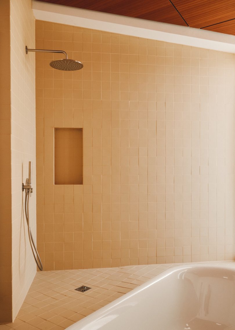 Christopher Sitzler Architekt设计的极简公寓041BÖT