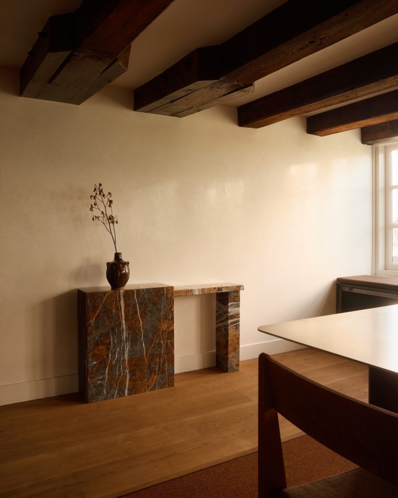 Studio Wijsman设计的极简公寓Apartment in Amsterdam