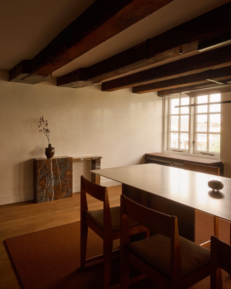 Studio Wijsman设计的极简公寓Apartment in Amsterdam