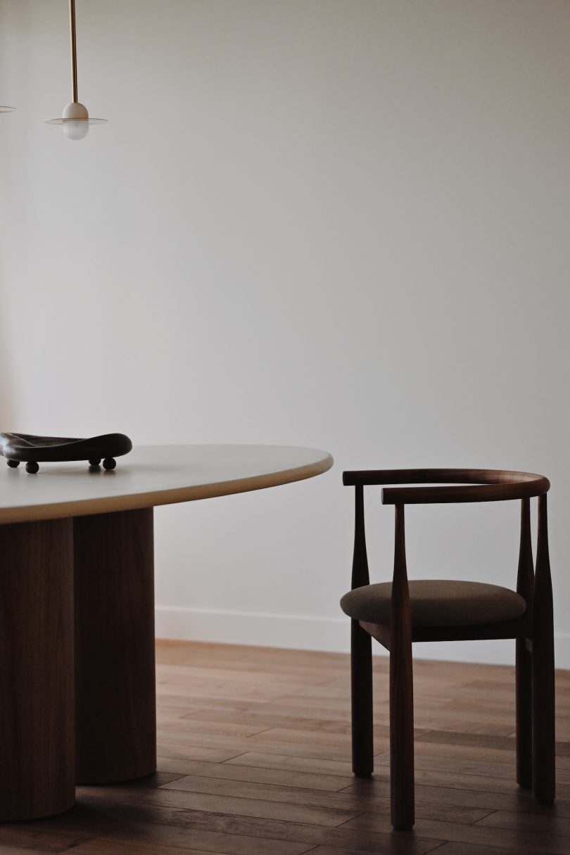 Robert-Eugen Dumitru Studio设计的极简住宅BDV