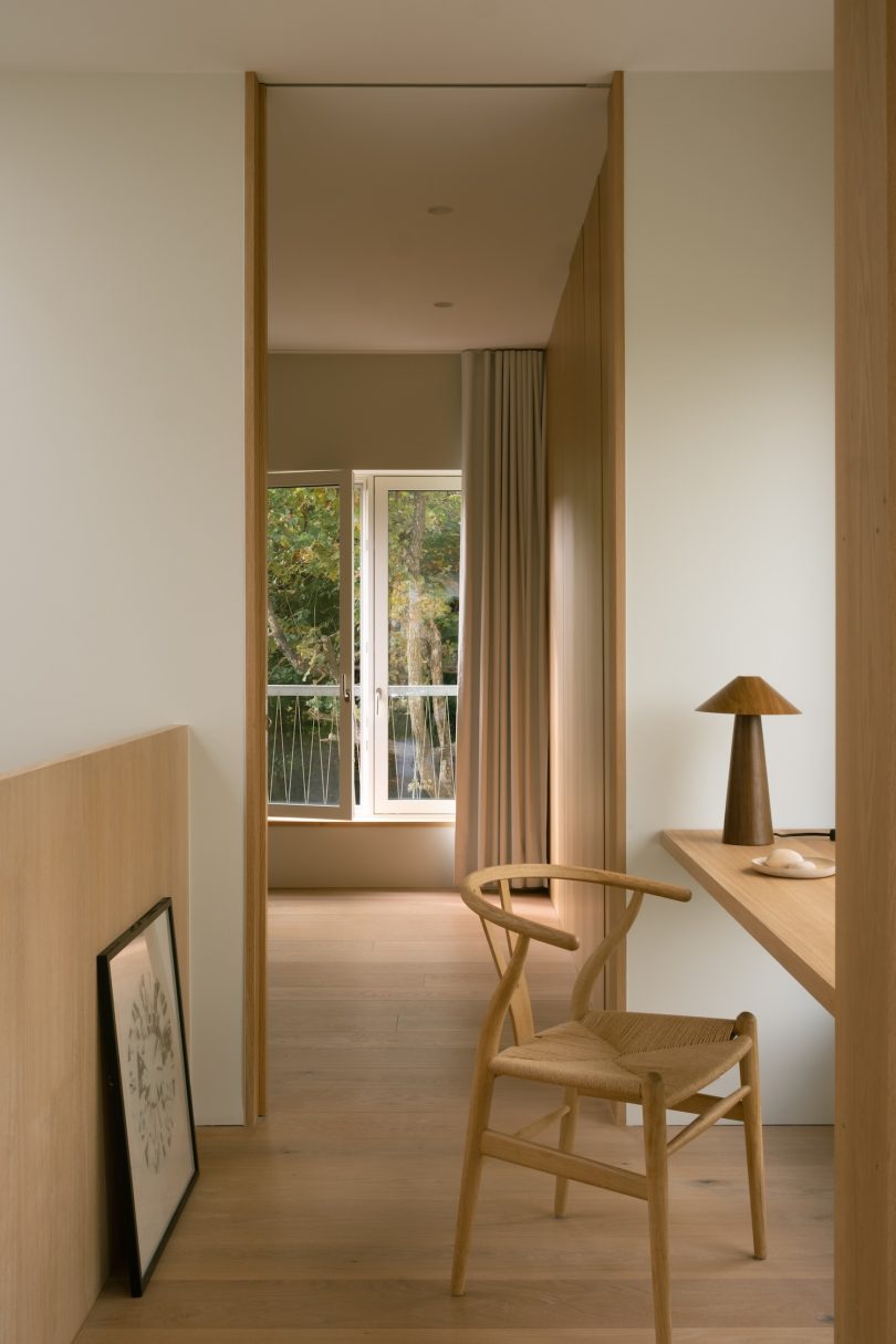 由KOHT Arkitekter设计的极简住宅House at Nøtterøy