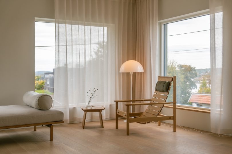 由KOHT Arkitekter设计的极简住宅House at Nøtterøy