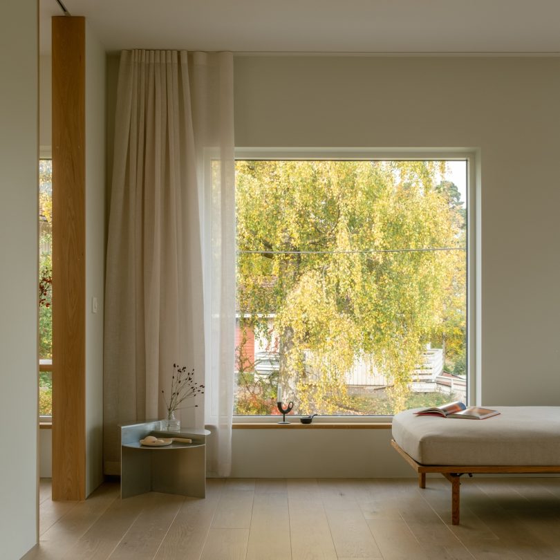 由KOHT Arkitekter设计的极简住宅House at Nøtterøy