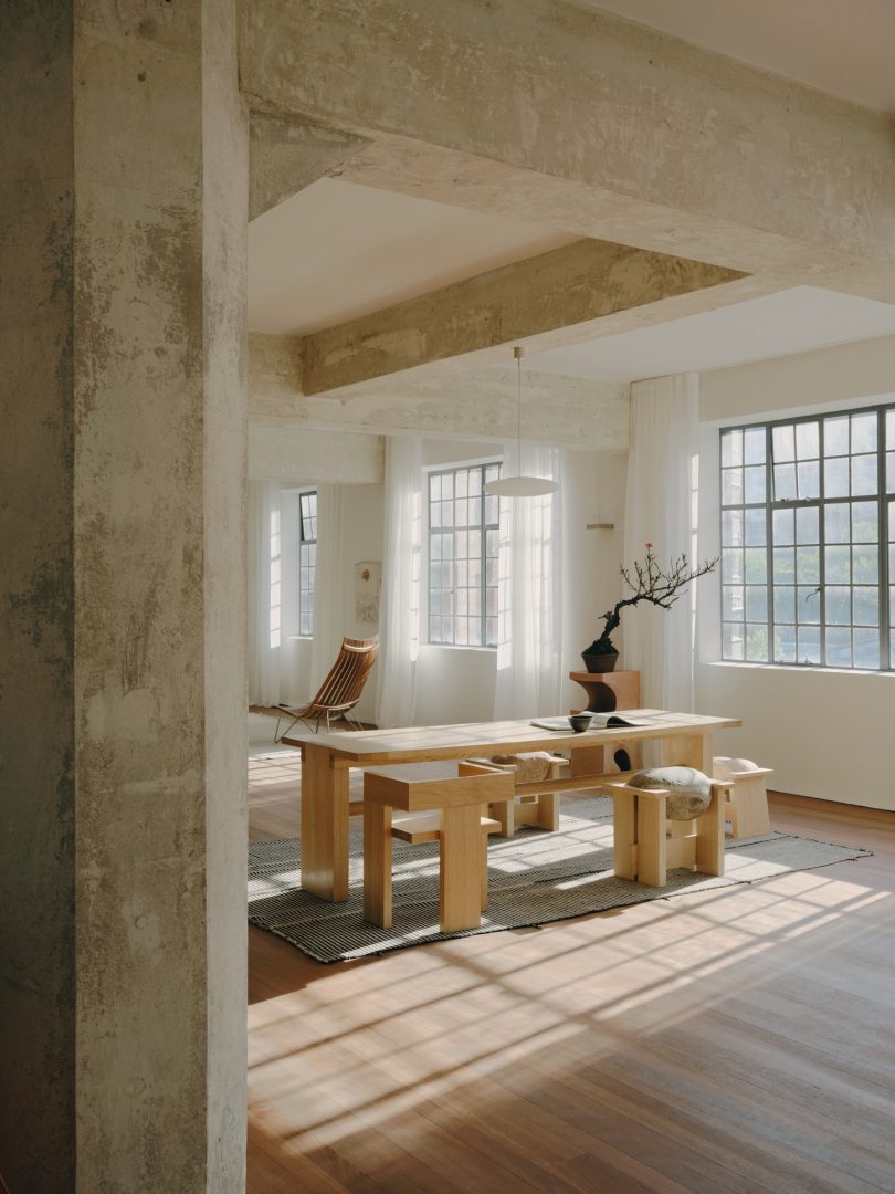 Oliver Du Puy设计的极简主义公寓Loft Residence