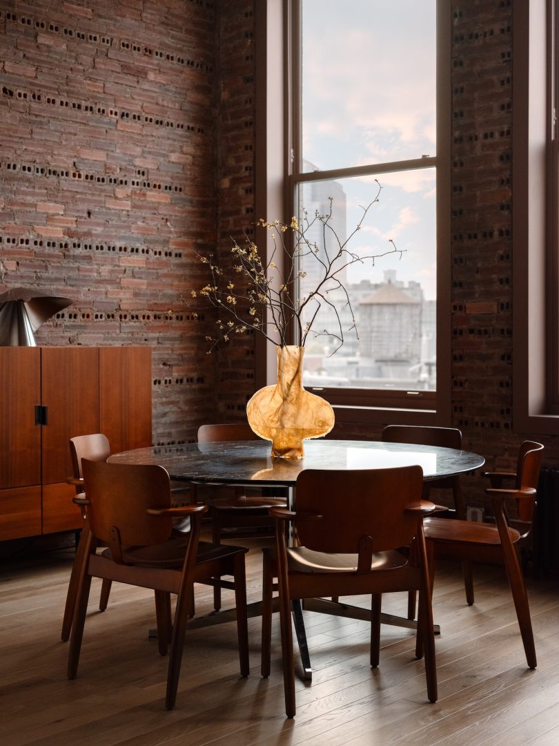 MV-LLC设计的极简主义公寓Mercer Street Residence