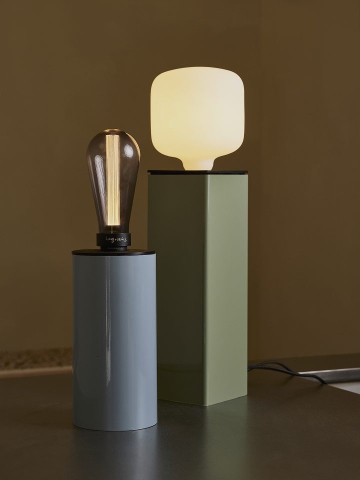 由Octavio Asensio设计的极简主义灯具Muta Lamps