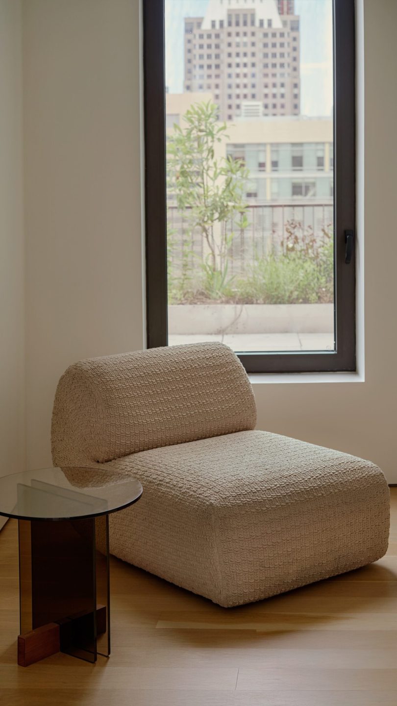 由SO-IL设计的极简主义顶层公寓Nine Chapel