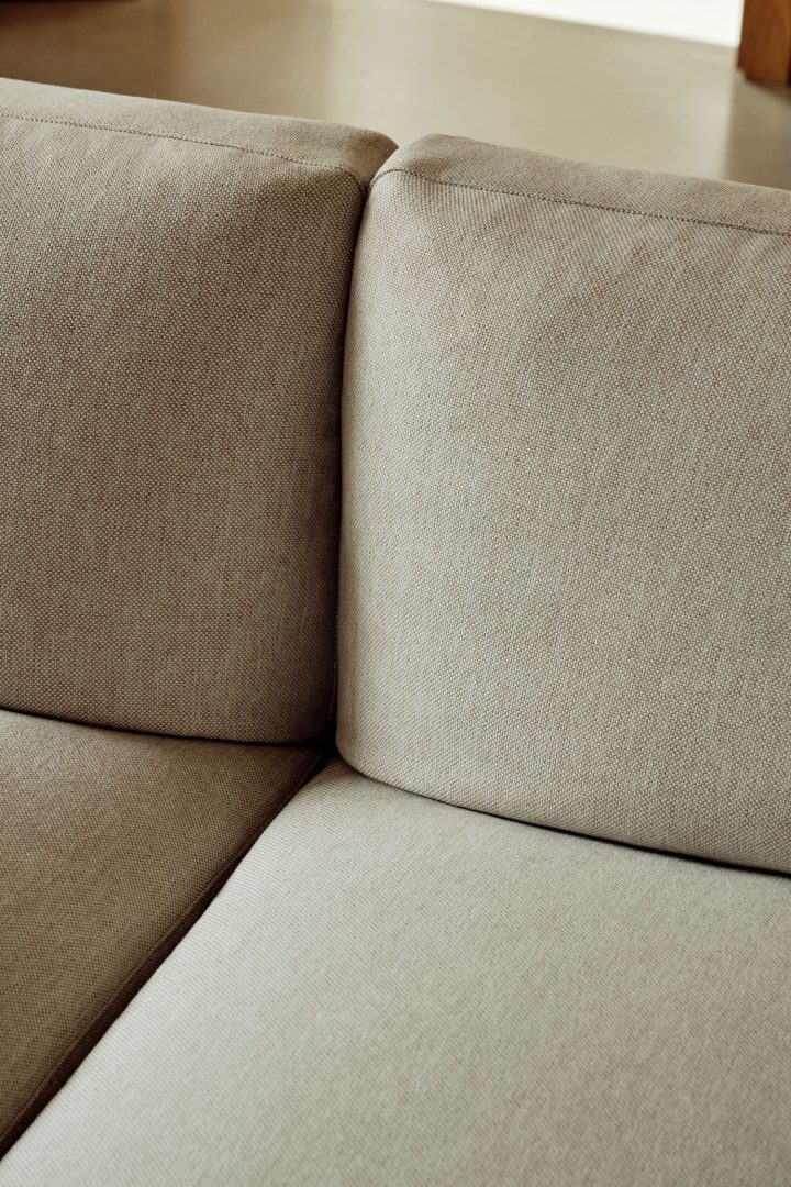 John Pawsonr设计的极简沙发系列Pawson Drift Sofa Group
