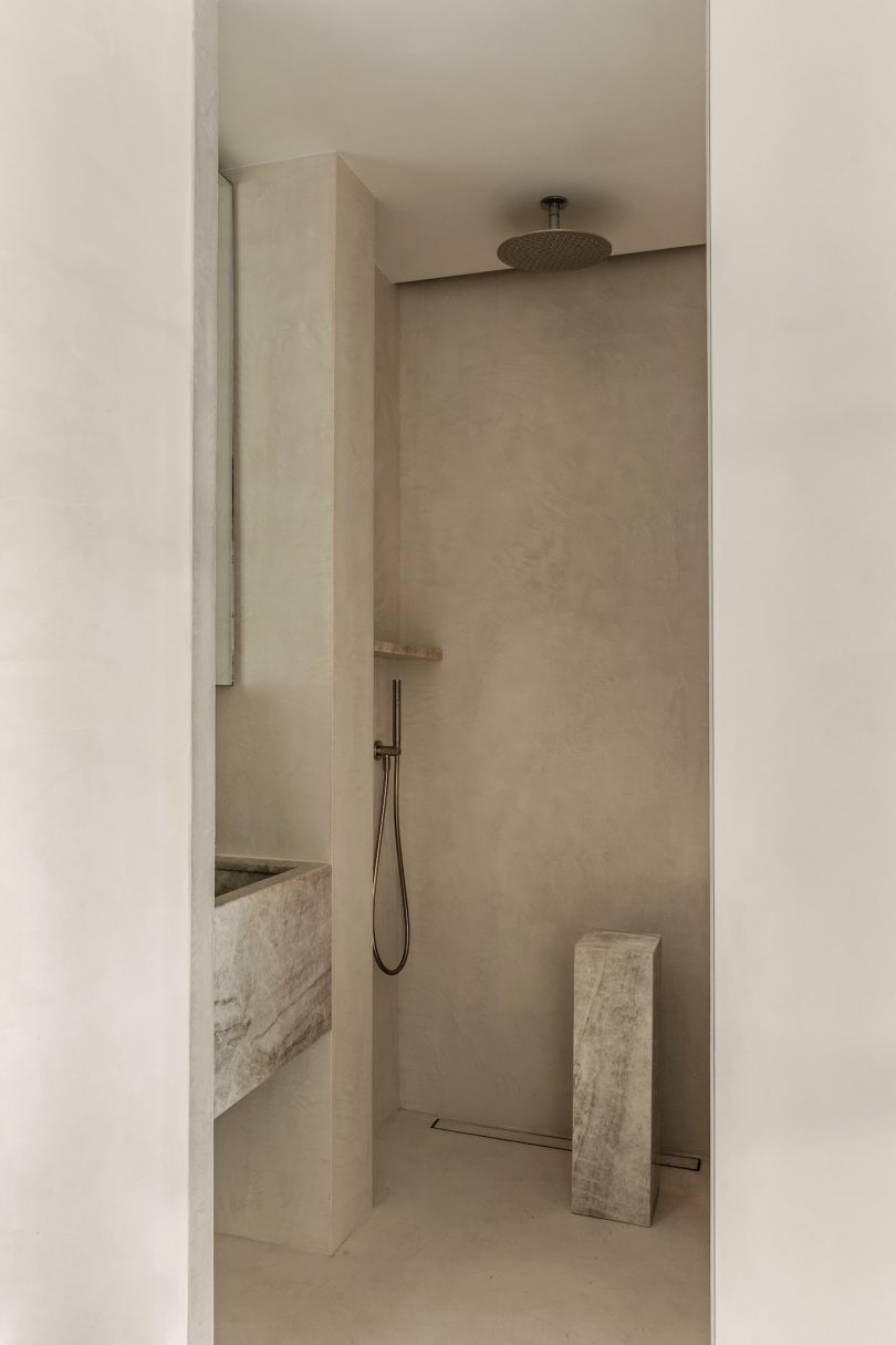 由Studio Lensing设计的极简主义住宅Amsterdam House