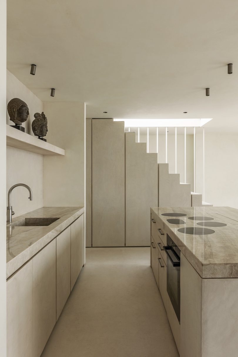 由Studio Lensing设计的极简主义住宅Amsterdam House