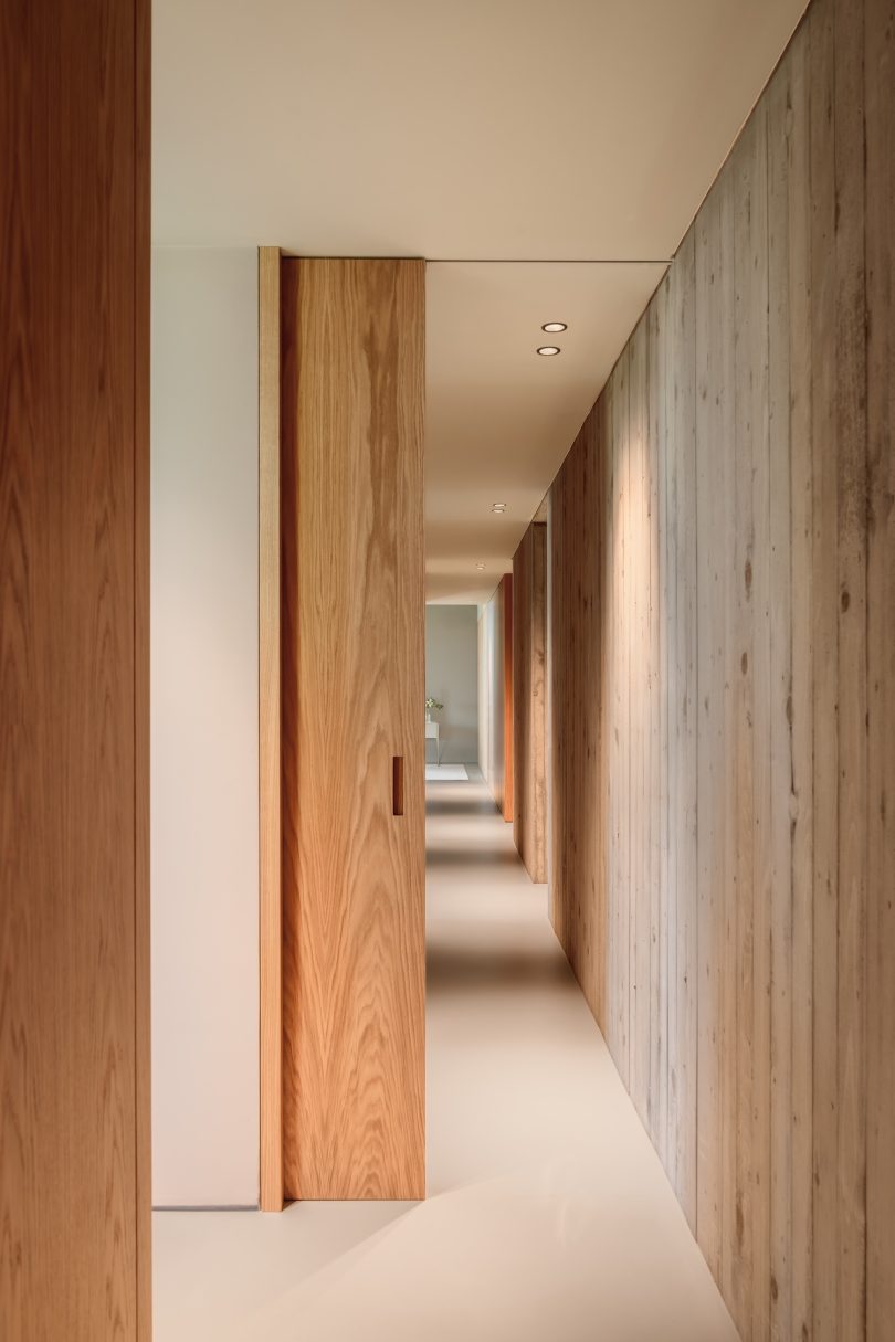 MIDE architetti设计的极简住宅House with Internal View