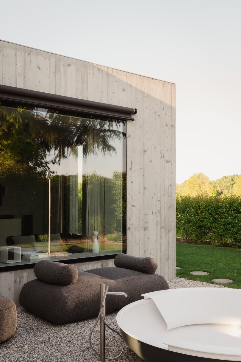 MIDE architetti设计的极简住宅House with Internal View