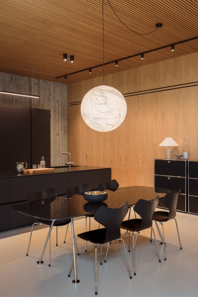 MIDE architetti设计的极简住宅House with Internal View