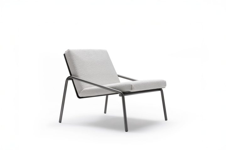 意大利家具品牌：Giacomo Moor设计的Living Divani休闲椅