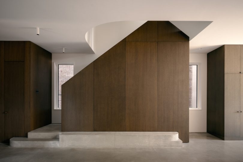 由Studio VAARO设计的极简主义住宅Rathnelly House